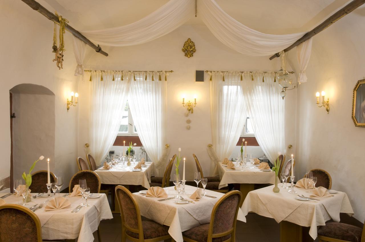 Schlosshotelgedern Екстериор снимка