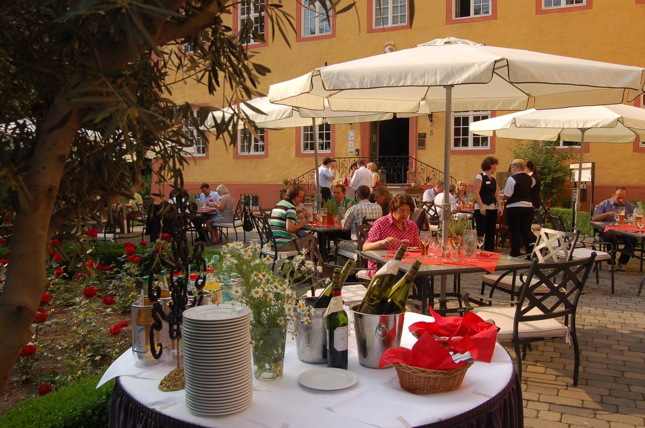 Schlosshotelgedern Екстериор снимка