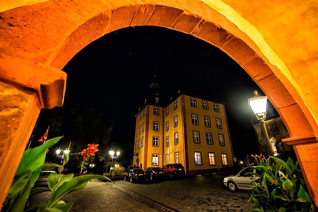 Schlosshotelgedern Екстериор снимка