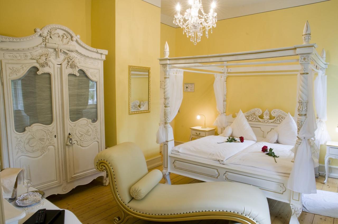Schlosshotelgedern Екстериор снимка